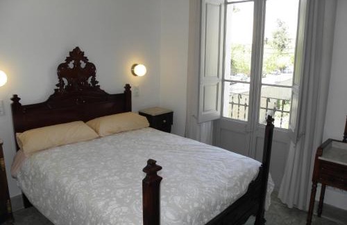 Sant Llorenc Savall House | Discover Hostal Cal Pla: Family-Friendly with Dining Options