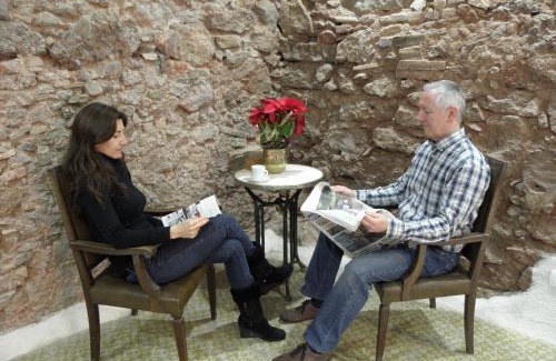 Sant Llorenc Savall House | Discover Hostal Cal Pla: Family-Friendly with Dining Options