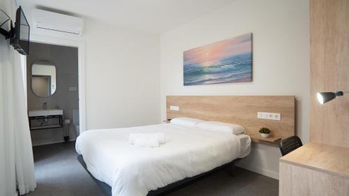 Corvera House | Hostal Calaya