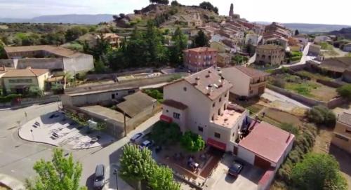Castejon del Puente House | Pet-Friendly Retreat: Hostal Casa Barranco with Great Reviews