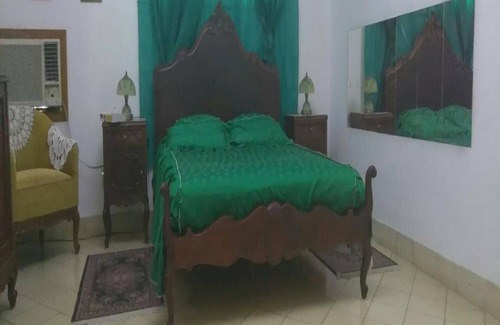El Vedado House | Relax at Hostal Casa Conchita with Ocean Views & Spa