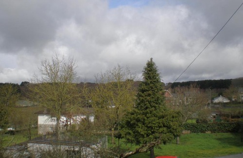 Lugo House | Budget-Friendly Hostal Catro Ventos with Top Ratings