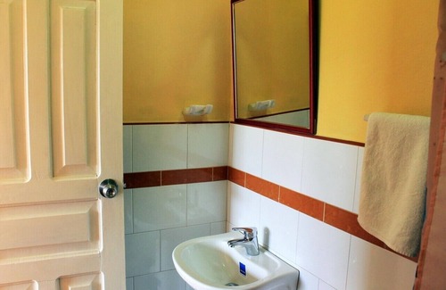 Trinidad House | Discover Comfort at Hostal D´Rey TRINIDAD with Spa & Breakfast