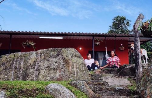 Sasaima House | Pet-Friendly Retreat at Hostal de Nubia - 8.9/10 Rating