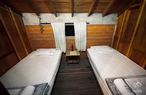 San Pedro House | Family-Friendly Hostal de Ovejas with Kitchen Amenities