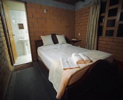 San Pedro House | Family-Friendly Hostal de Ovejas with Kitchen Amenities