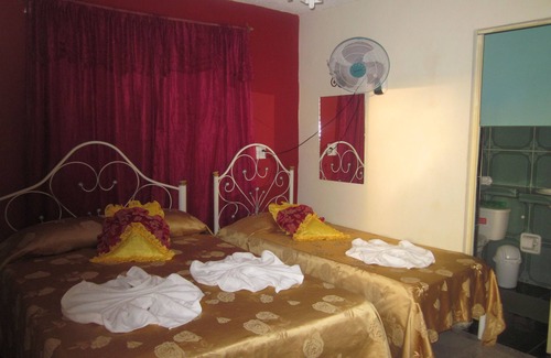 Cienfuegos House | Top-Rated Hostal Diakaradris with Spa and Family Amenities