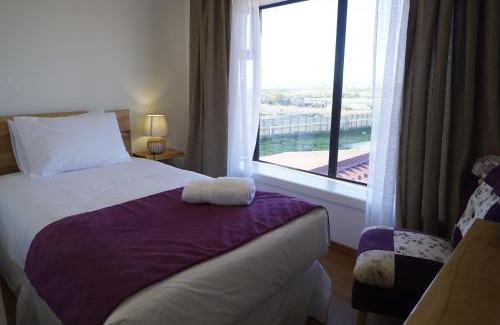 Puerto Natales House | Discover Hostal Doble E Patagonia: Family-Friendly Retreat