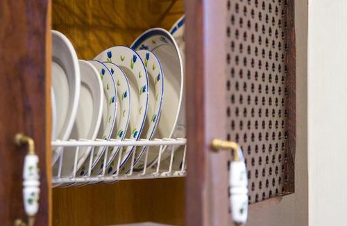 Pizarra House | Budget-Friendly Hostal Don Joaquín with Family Amenities