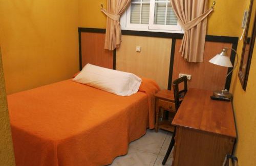 Alcala de Henares House | Discover Hostal Don Juan I: Pet-Friendly Retreat Awaits