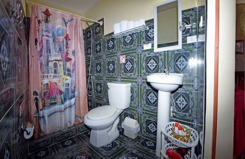 Trinidad House | Top-Rated Hostal Dr Amaro y Dra Yamira with Spa & Dining