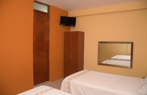 Nuevo Chimbote House | Budget-Friendly Hostal El Gran Marquez G&J with Breakfast