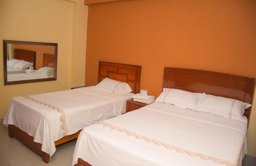 Nuevo Chimbote House | Budget-Friendly Hostal El Gran Marquez G&J with Breakfast