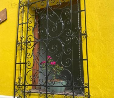 Suchitoto House | Pet-Friendly Stay at Hostal El Amate #2 for Families