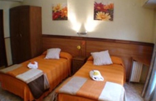 Zaragoza Centro House | Family-Friendly Hostal El Carmen: Rated 8/10 by Guests