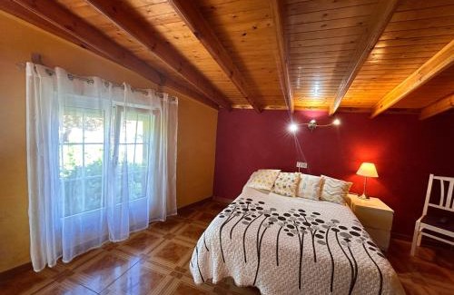 Laredo House | Budget-Friendly Hostal El Carro with Restaurant & Child Care
