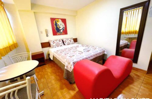 Santa Anita House | Family-Friendly Stay at Hostal El Click with Great Reviews