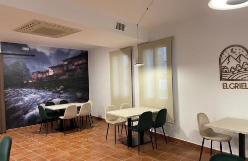 Hervas Bed & Breakfast | Discover Hostal El Griel: Guest Rated 9.2 with Great Amenities