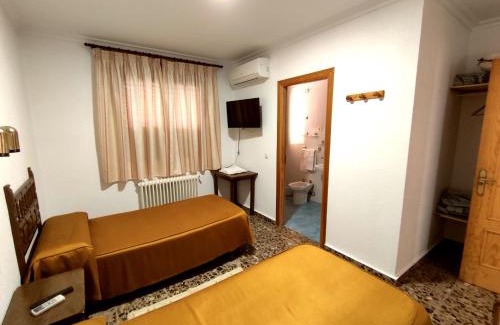 Villahermosa House | Discover Hostal El Molino: Family-Friendly Gem Rated 8.7