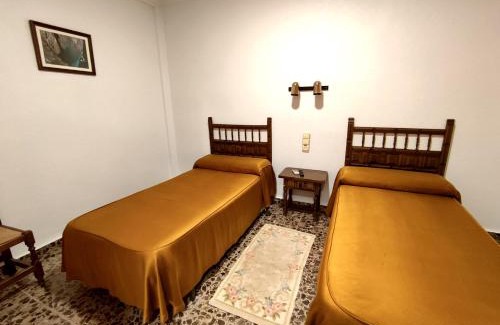 Villahermosa House | Discover Hostal El Molino: Family-Friendly Gem Rated 8.7