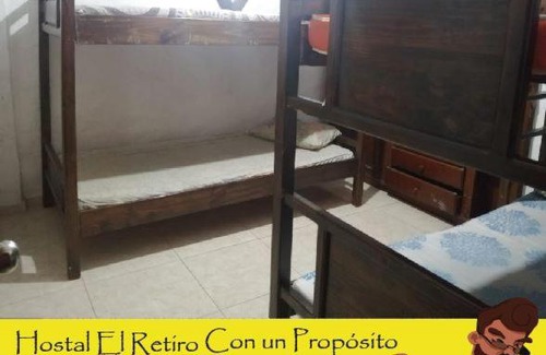 Los Santos House | Budget-Friendly Hostal El Retiro Rated 10/10 by Guests