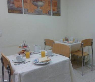 Alcala de Henares House | Budget-Friendly Stay at Hostal El Val with Great Amenities