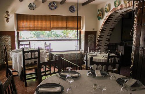 Trujillo House | Budget-Friendly Stay at Hostal Emilia with Family Amenities