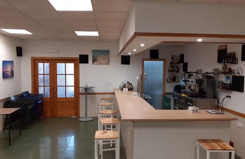 Calzadilla Hotel | Discover Hostal Extrelucía: Spa & Pet-Friendly Retreat