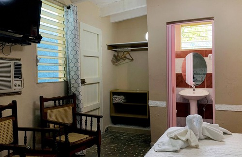 Matanzas House | Discover Hostal Frato: Rated 9.6 with Pool & Spa Access