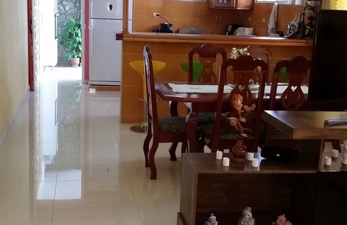 Cienfuegos House | Comfortable Hostal Guerrillera with Spa and Family Amenities