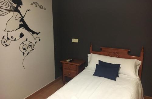 Carrascosa del Campo House | Pet-Friendly Hostal IMAGINATELO with Delicious Breakfast