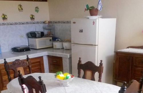 Trinidad House | Cozy Stay at Hostal Jorge TRINIDAD with Spa & Breakfast