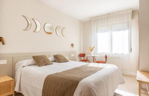 Torrecilla en Cameros House | Pet-Friendly Hostal Lóbrega with Breakfast & High Ratings