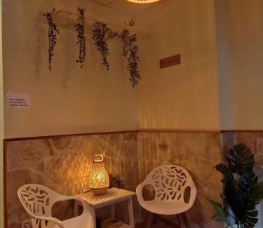 El Espinar House | Comfortable Stay at Hostal La Cigueña - Guest Rated 8.8