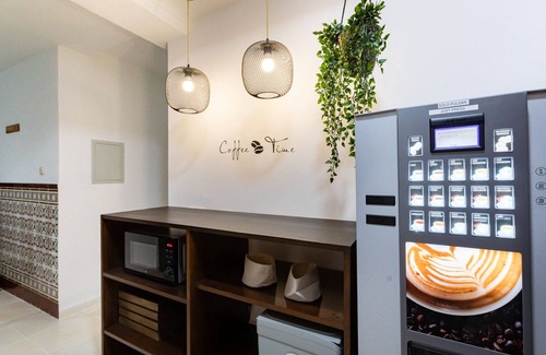 El Ejido Hotel | Cozy Hostal La Costa: Top-Rated Stay with Spa & Breakfast