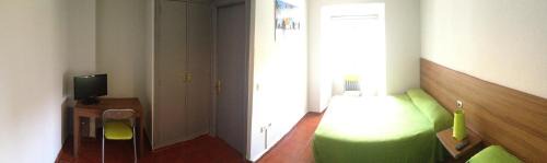 Avila House | Budget-Friendly Stay at Hostal La Estación for Families