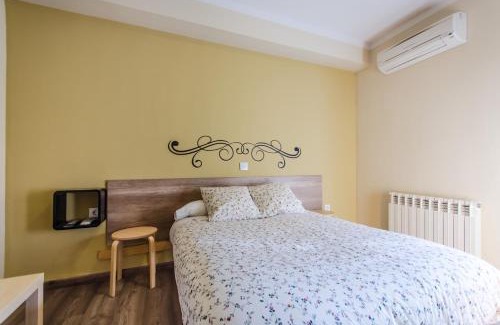 Candeleda House | Discover Comfort at Hostal La Pastora - Rated 8.9/10
