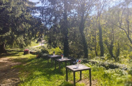 Sant Pau de Seguries House | Pet-Friendly Stay at Hostal La Vall with Great Reviews