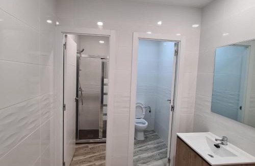 Torrejon de Ardoz House | Budget-Friendly Stay at Hostal Las Fronteras - Rated 7.9/10