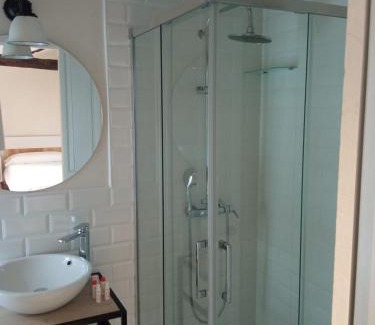 Lierganes House | Discover Hostal Lierganes Fluviarium: Rated 9/10 with Family Amenities