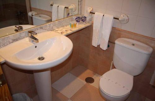 Pedro Abad House | Pet-Friendly Hostal Macami: Ideal for Families & Accessibility
