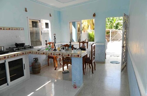 Municipality of Cienaga de Zapata House | Budget-Friendly Stay at Hostal Mar Azul with Spa & Breakfast