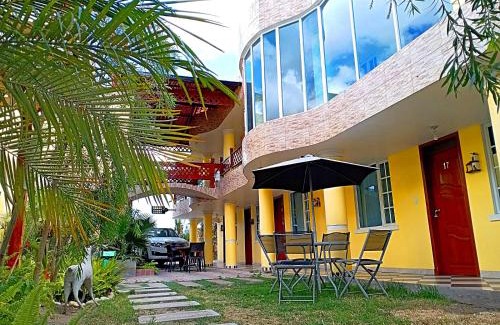 Tababela House | Pet-Friendly Hostal Mariscal Sucre: Ideal for Families