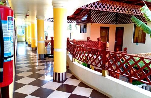 Tababela House | Pet-Friendly Hostal Mariscal Sucre: Ideal for Families