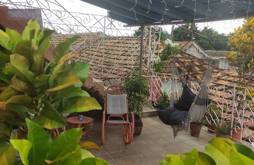 Trinidad House | Pet-Friendly Retreat at Hostal Miky with Ocean Views