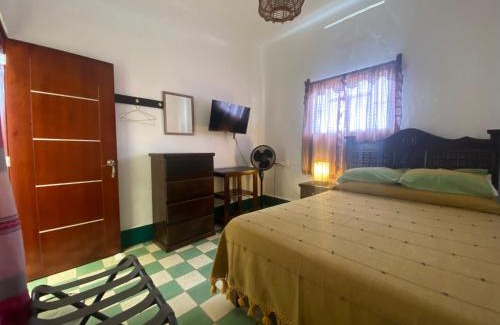 Centro House | Budget-Friendly Hostal Mixteco Naba Nandoo with Breakfast
