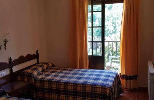 Montemayor del Rio House | Pet-Friendly Retreat at Hostal Montemayor with Great Amenities