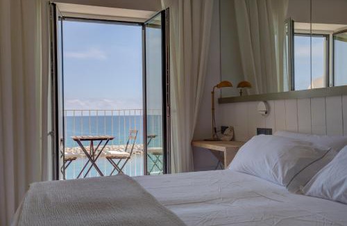 Sant Antoni de Calonge House | Oceanfront Retreat at Hostal Olga - Rated 8.1/10