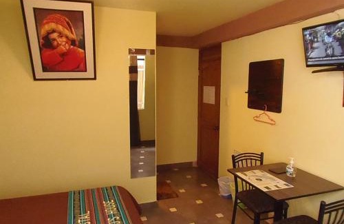 Aguas Calientes House | Budget-Friendly Stay at Hostal Pablo's House with Breakfast