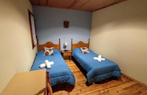 Aranser House | Cozy Hostal Pas De La Pera: Pet-Friendly Stay with Breakfast